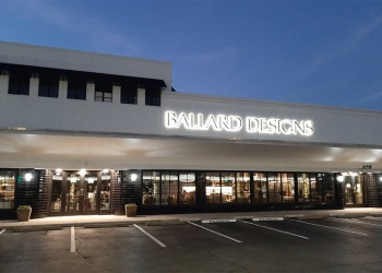 ballard-designs-texas-1